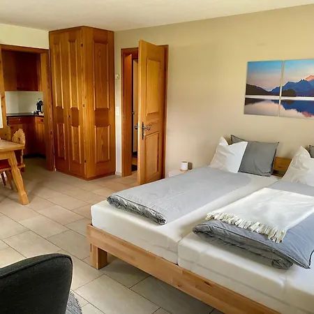 Chesa Muntanella Apartment
